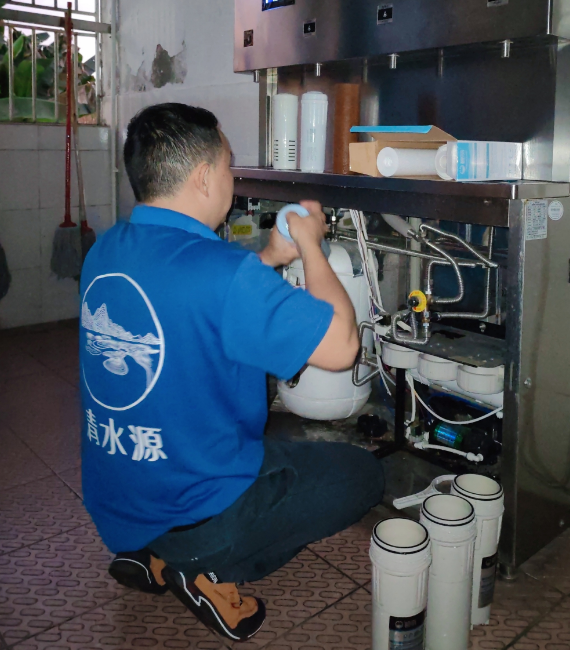 清水源校园温热直饮机